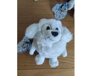 Bluey Toys Coco, Chloe, Mackenzie, Muffin, Socks Soft Plush & Hard Toys Hugmee
