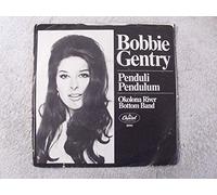 BOBBIE GENTRY - BOBBIE GENTRY-okolona river bottom band/ penduli pendulum CAPITOL (45 single record)