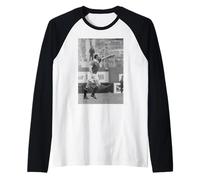 Bobby Charlton Last Manchester United Football Match 1973 Raglan Baseball Tee