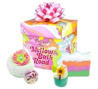 Bomb Cosmetics Follow The Mellow Bath Road Cube Bow Bath Bomb & Soap Bar Set Gift Box