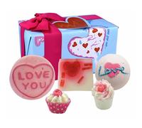 Bomb Cosmetics Love You To Pizza Bath Bomb & Body Gift Set In Blue Blue