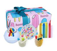 Bomb Cosmetics Christmas Bath Soap Gift Packs | The Great British + Pop Up Card