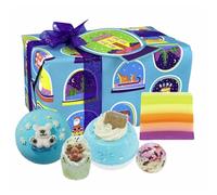 Bomb Cosmetics Shake Me Up Festive Christmas 5 Piece Handmade Wrapped Bath & Body Set with Essential Oils, Includes Bath Bombs, Soap, Mallow & Bath Creamer