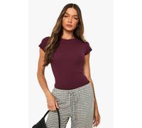 Boohoo Basic Short Sleeve Crew Neck Bodysuit In Berry berry 6