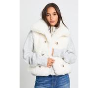 boohoo Women's Oversized Collar Faux Fur Gilet in Ecru | Size: 16