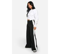 Boohoo Petite Contrast Stripe Wide Leg Trouser In Black black 10