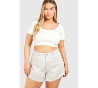 Boohoo Plus Basic Denim Flippy Short In Ecru ecru 28