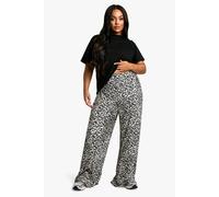 Boohoo Plus Leopard Plisse Trousers In Brown brown 28