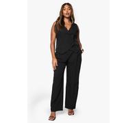 Boohoo Plus Pleated Woven Wide Leg Tailored Trouser In Black black 28