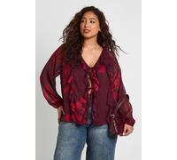 boohoo Women's Plus Ruffle Tie Front Dark Floral Blouse in Plum | Size: 26