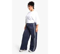 Boohoo Plus Stripe Side Wide Leg Trouser In Navy navy 16