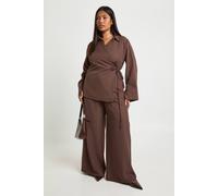 Boohoo Plus Striped Woven Pleated Wide Leg Trouser In Choc Brown choc brown 20