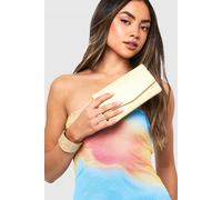 Boohoo Structured Patent Clutch Bag & Chain In Butter butter One Size