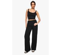 Boohoo Textured Pleat Detail Wide Leg Trouser In Black black 10