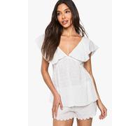 boohoo Women's Bridal Broderie Anglaise Frill Cami Top & Shorts Pyjama Set in White | Size: 8