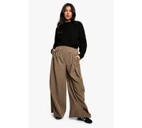boohoo Women's Maternity Elasticated Waist Woven Relaxed Pleat Wide Leg Trouser in Taupe | Size: 14