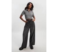 boohoo Women's Petite Mid Waist Loose Fit Wide Leg Jean in Washed Black | Size: 12