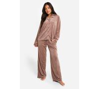 boohoo Women's Petite Velour Fleece Long Sleeve Shirt & Trousers Lounge Set in Chocolate | Size: 12