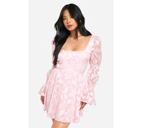 boohoo Women's Petite Volume Sleeve Burnout Skater Dress in Blush | Size: 14