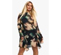 boohoo Women's Plus Abstract Godet Hem Mini Dress | Size: 24