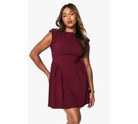boohoo Women's Plus Bengaline Cap Sleeve Skater Dress in Wine | Size: 24