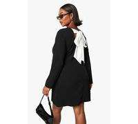 boohoo Women's Plus Bow Back Shift Dress in Black | Size: 28