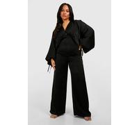 boohoo Women's Plus Matte Satin Extreme Sleeve Jumpsuit in Black | Size: 26