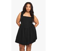 boohoo Women's Plus Square Neck Sleeveless Mini Skater Dress in Black | Size: 26