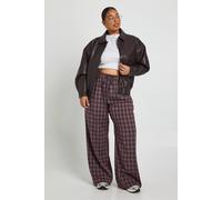 boohoo Women's Plus Textured Oversized Bomber Jacket in Plum | Size: 18