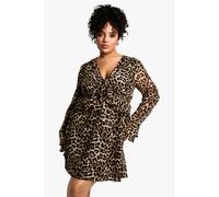 boohoo Women's Plus Woven Animal Print Smock Dress in Leopard | Size: 28