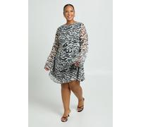 boohoo Women's Plus Zebra Printed Chiffon Flare Sleeve Mini Dress in Black | Size: 16