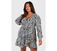 boohoo Women's Plus Zebra Wrap Ruffle Skater Dress in Black | Size: 16