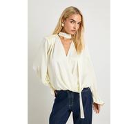 boohoo Women's Satin Scarf Detail Blouse in Cream | Size: 12