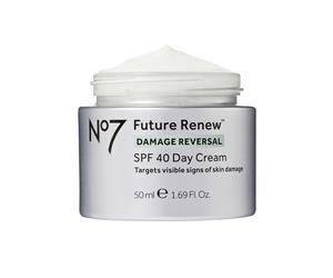 Boots No7 Future Renew Damage Reversal Day Cream SPF40 50ml, 50 ml (Pack of 1)