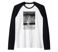 Boris Becker At The Wimbledon Tennis Men's Final 1985 Raglan Baseball Tee