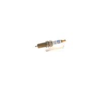 BOSCH 0 242 240 637 Spark plug