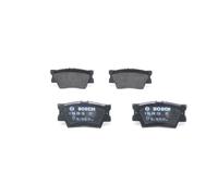 Brake Pads Set fits TOYOTA RAV4 2.2D Rear 05 to 18 2AD-FTV Bosch 0446606070 New