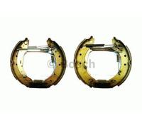 BOSCH 0 204 114 605 Brake Set, drum brakes