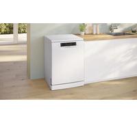 Bosch Serie 2 SMS26AW08G dishwasher Freestanding 12 place settings E