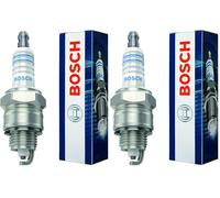 Bosch WR10FC - Spark Plugs for gardening and forestry - 1 spark plug - for a Reliable Gasoline Engine Start and Long Service - with Robust Design (Pack of 2)
