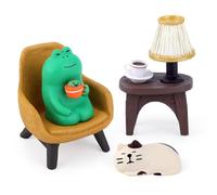 BOXOB 4pcs Mini Frog and Cat Statue, Resin Miniature Frog Statue with Cat Sofa Tea Table Cute Resin Trinkets Funny Home Office Decoration for Desk Accessories Inner Ornaments