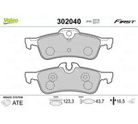VALEO 302040 Brake pad set