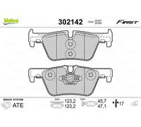 VALEO - Brake pads First - 302142 - Set of 4 pads - Rear axle - Fully equipped with mounted accessories