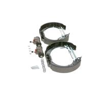 BOSCH 0 204 114 631 Drum brake kit