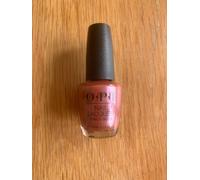 Brand New & Genuine OPI Nail-Lacquer-Polish-15ml - Chicago Champaign Toast (S63)