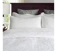 Brandream White Medallion Matelasse Quilted Pillow Shams Standard Size Cotton Pillow Cases Set of 2 Soft Decorative Pillow Covers