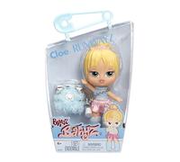 Bratz Babyz Runwayz Doll - Cloe - 1 Collectible Fashion Doll with Stylish Outfit, Cute Baby Doll with a Necklace That Doubles as a Keychain - Kids Toy - Great for Ages 6 and Older