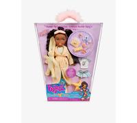 Bratz Slumber Party - Sasha Fashion Doll - With 2 Sets of Pyjamas, Plush, and Accessories - Suitable for Kids and Collectors