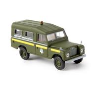 Brekina 13765 Land Rover 109 bolted "RAF aircraft engineering" 1:87