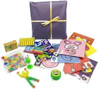Brimtoy Pre-wrapped ready to play Pass the Parcel game, 8 layers, each layer contains a prize and an animal balloon, Birthday party game for 3 yr upwards unisex All wrapping is recyclable